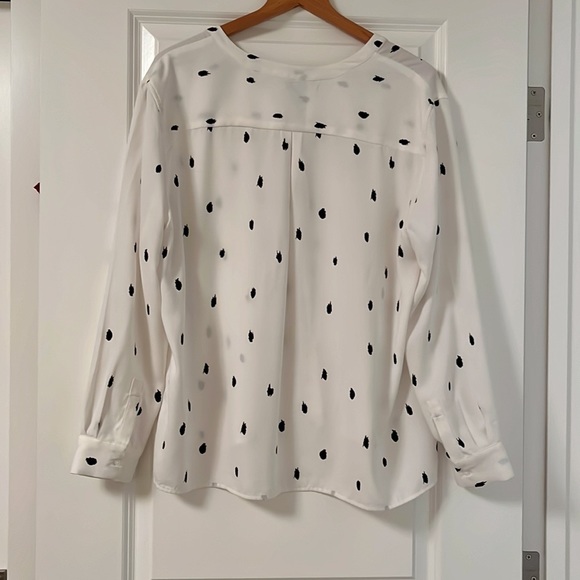 JASMINE & JULIANA silky white and black blouse - Picture 6 of 8